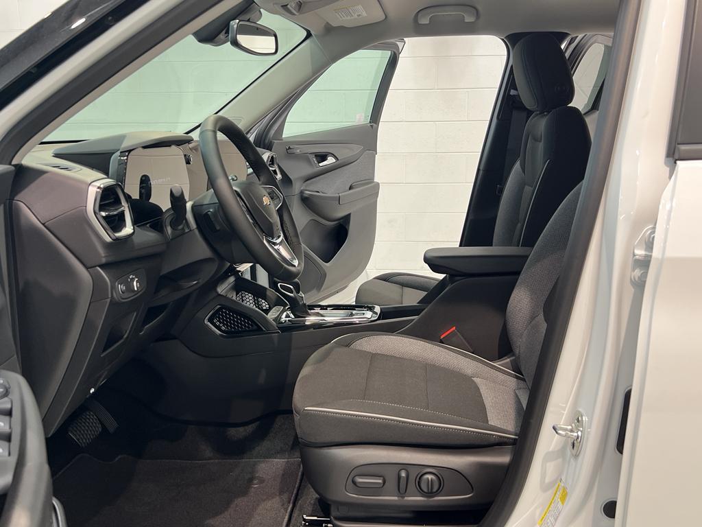 new 2026 Chevrolet TrailBlazer car, priced at $29,770
