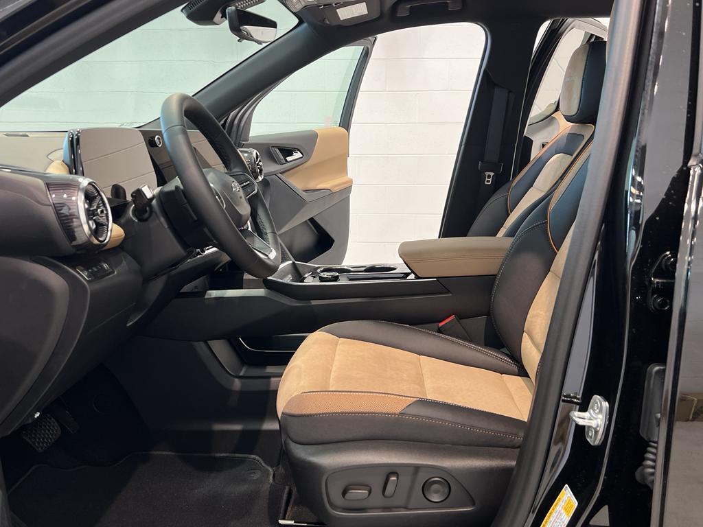 new 2026 Chevrolet Equinox car, priced at $38,290