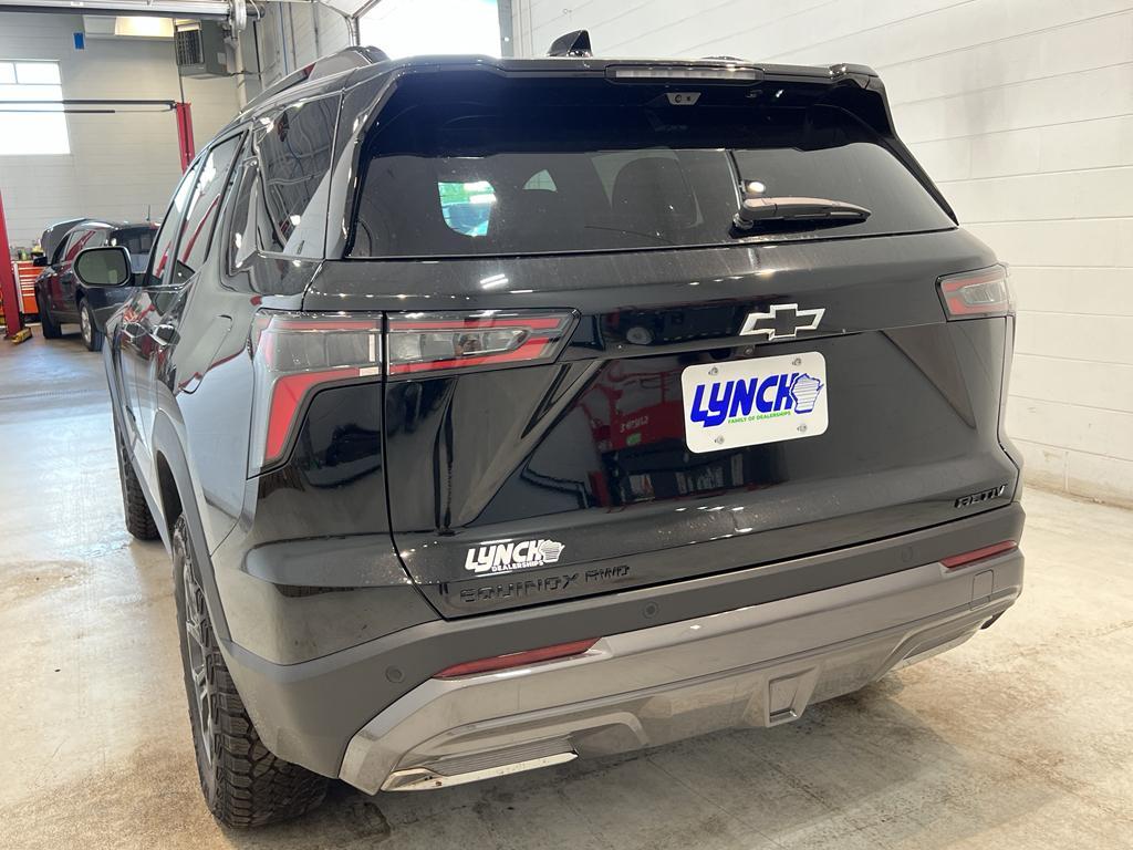 new 2026 Chevrolet Equinox car, priced at $38,290