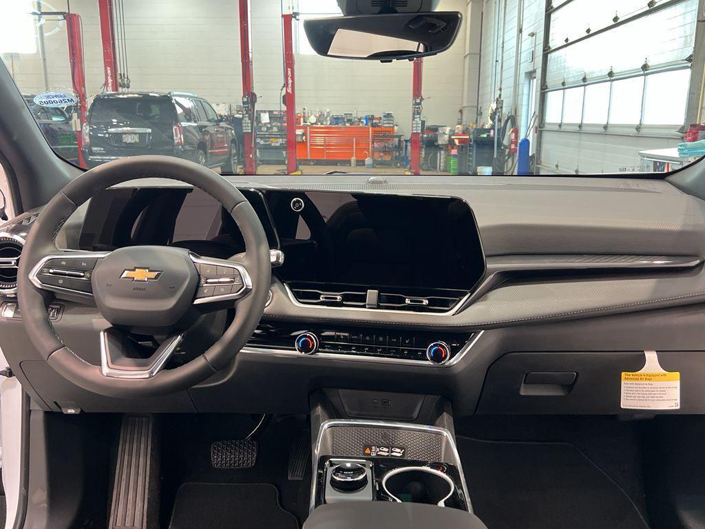 new 2026 Chevrolet Equinox car, priced at $35,585