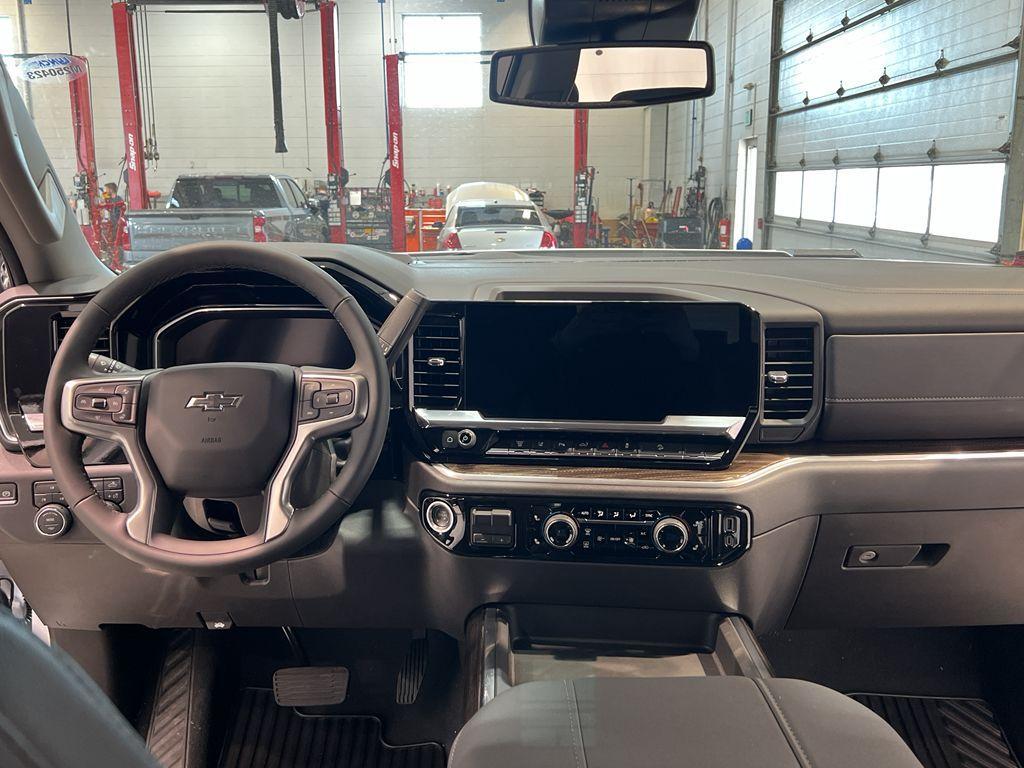 new 2025 Chevrolet Silverado 2500 car, priced at $76,425