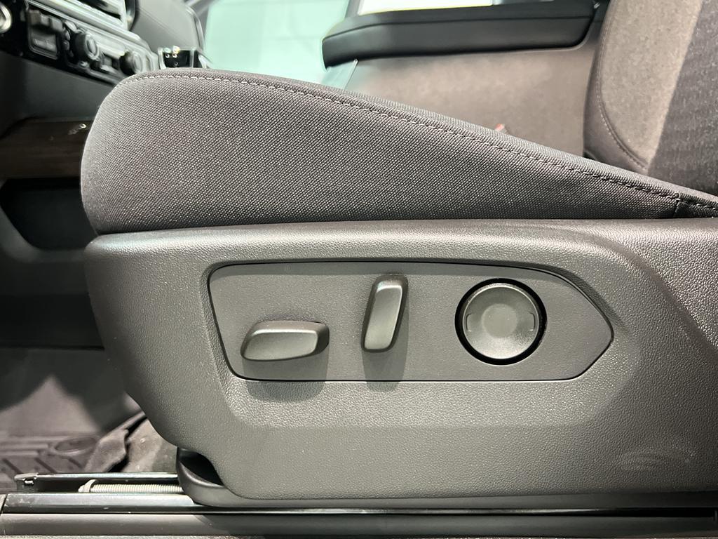 new 2025 Chevrolet Silverado 1500 car, priced at $62,225