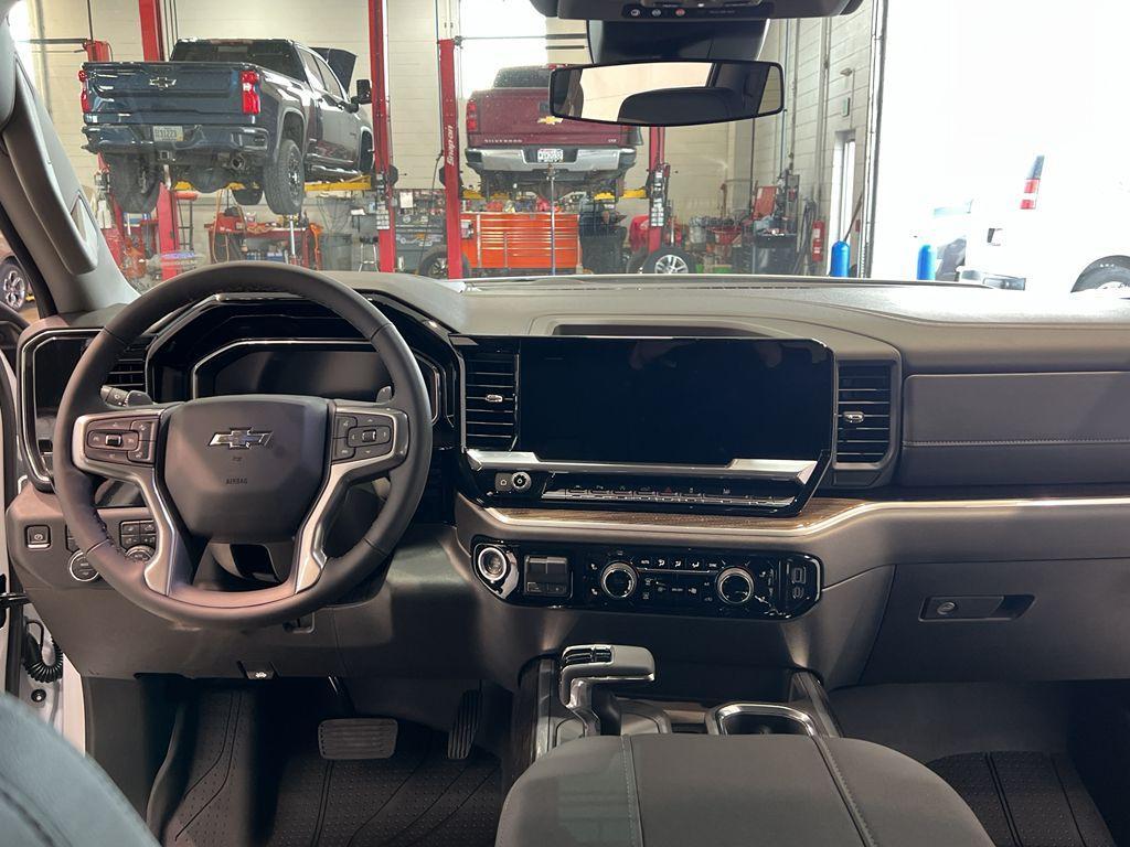 new 2025 Chevrolet Silverado 1500 car, priced at $62,245
