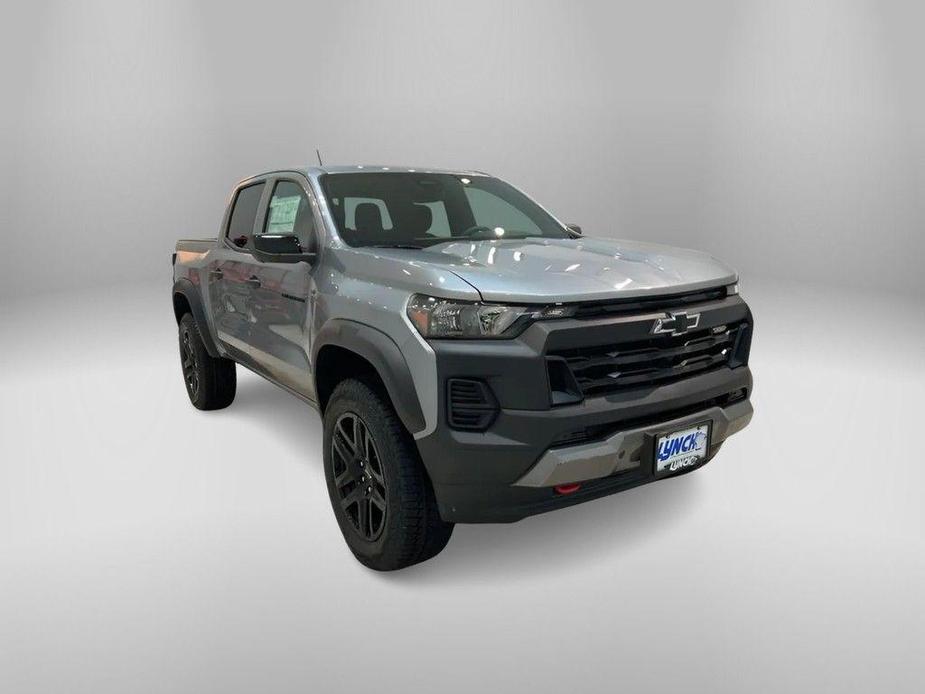 new 2024 Chevrolet Colorado car, priced at $43,860