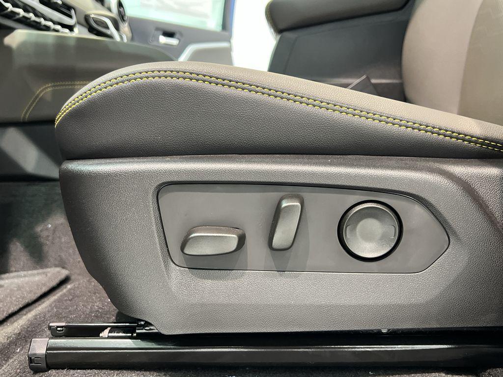 new 2025 Chevrolet Colorado car, priced at $54,190