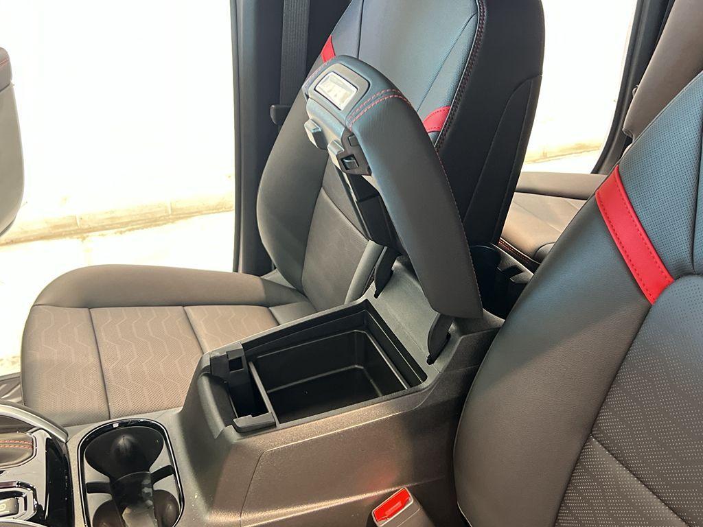 new 2025 Chevrolet Colorado car, priced at $49,660