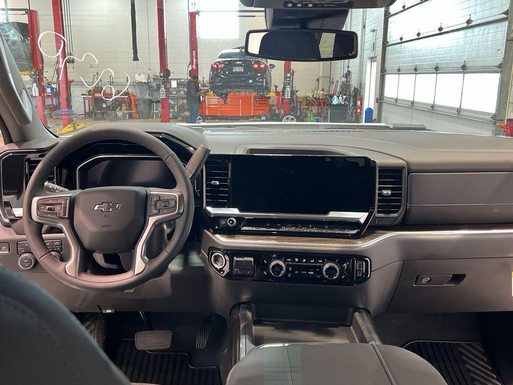 new 2025 Chevrolet Silverado 2500 car, priced at $66,045