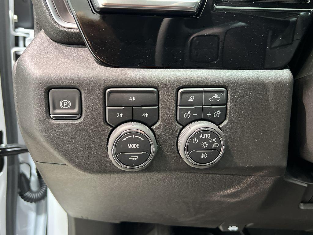 new 2025 Chevrolet Silverado 2500 car, priced at $66,045