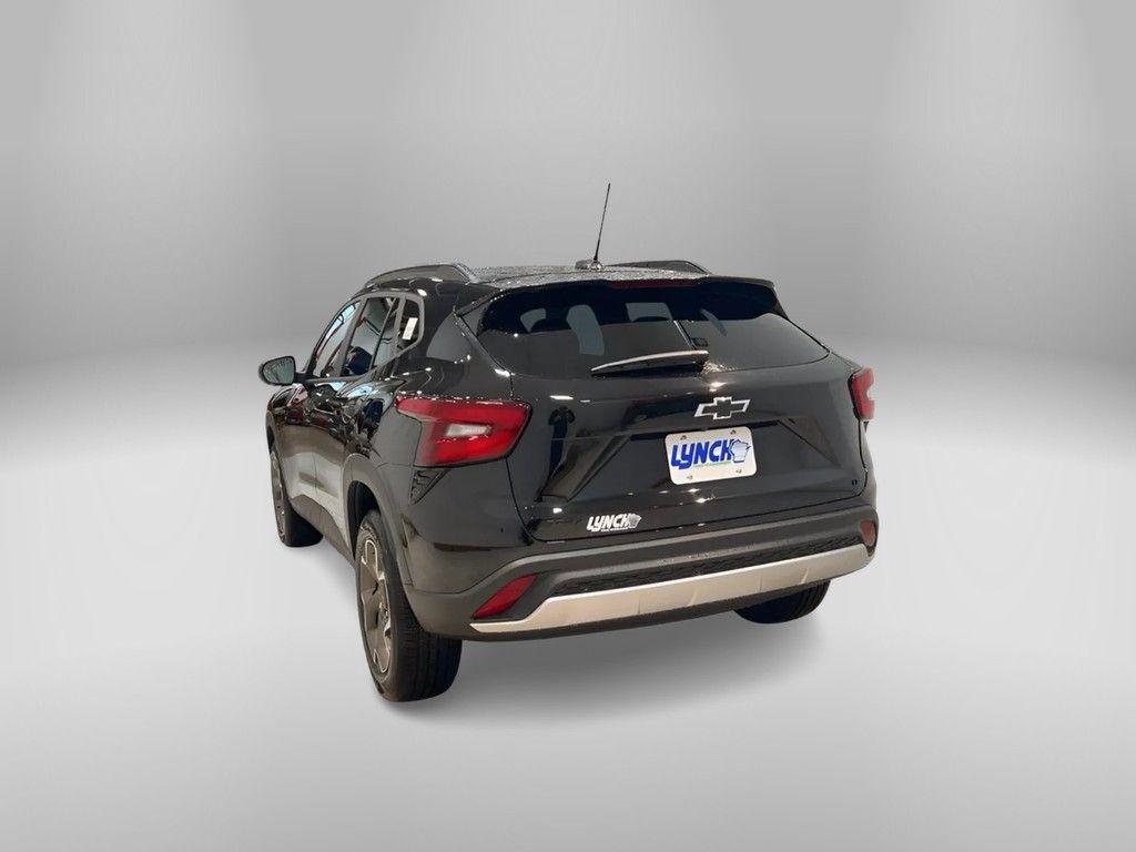 new 2025 Chevrolet Trax car, priced at $25,760