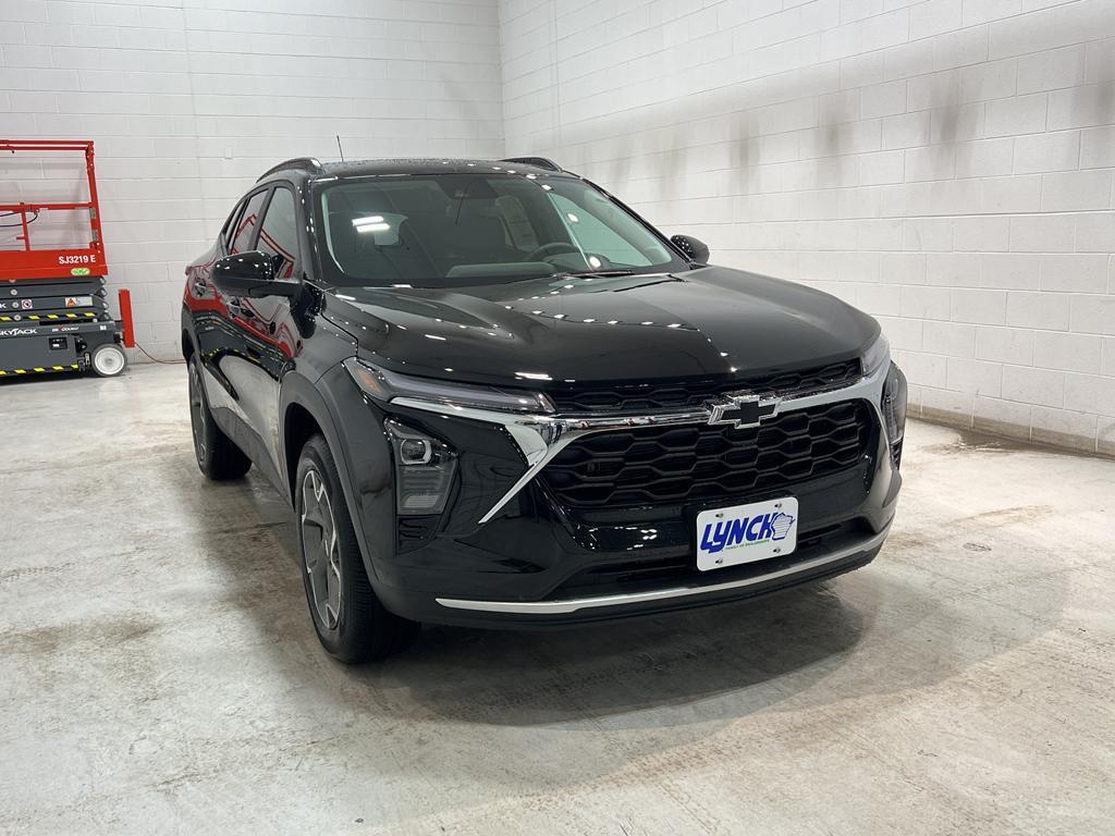 new 2025 Chevrolet Trax car, priced at $25,760