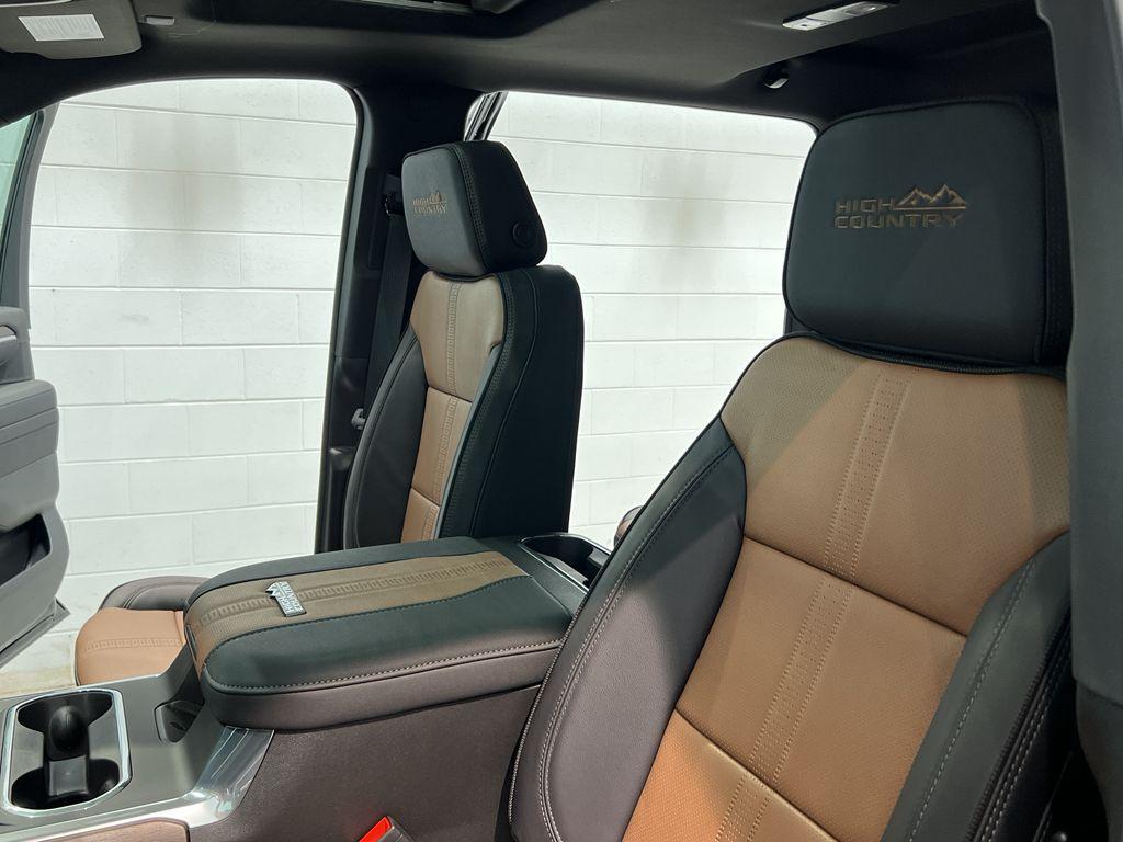new 2025 Chevrolet Silverado 3500 car, priced at $92,750