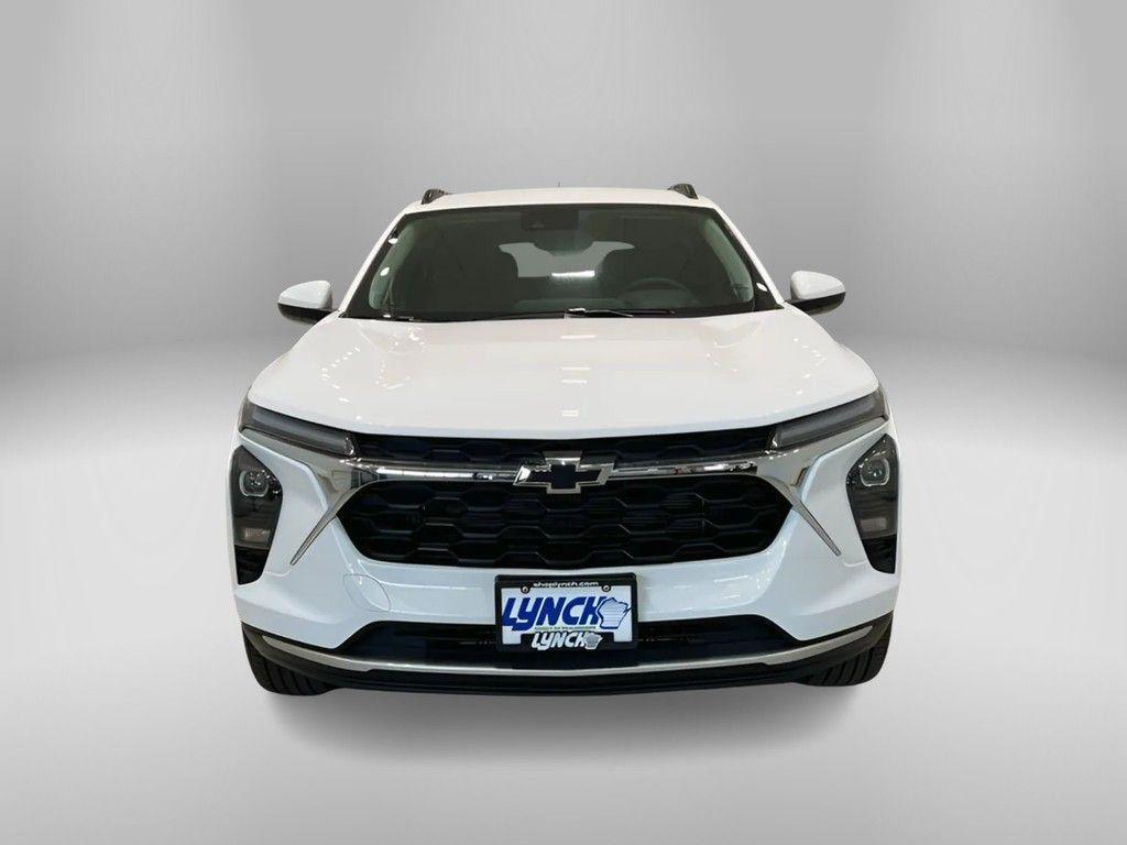 new 2025 Chevrolet Trax car, priced at $25,760