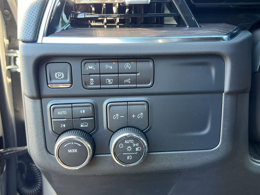 new 2025 Chevrolet Tahoe car, priced at $80,220