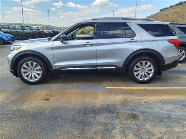 used 2024 Ford Explorer car, priced at $40,955