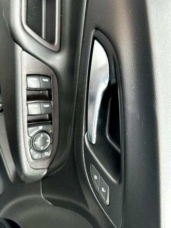 used 2020 Chevrolet Equinox car, priced at $19,710