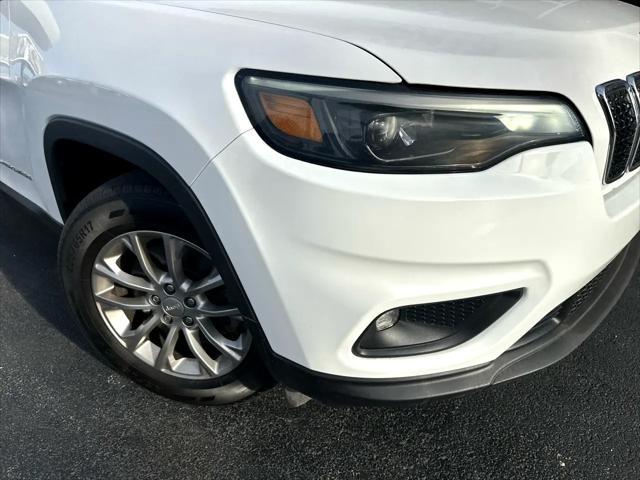 used 2019 Jeep Cherokee car, priced at $17,910