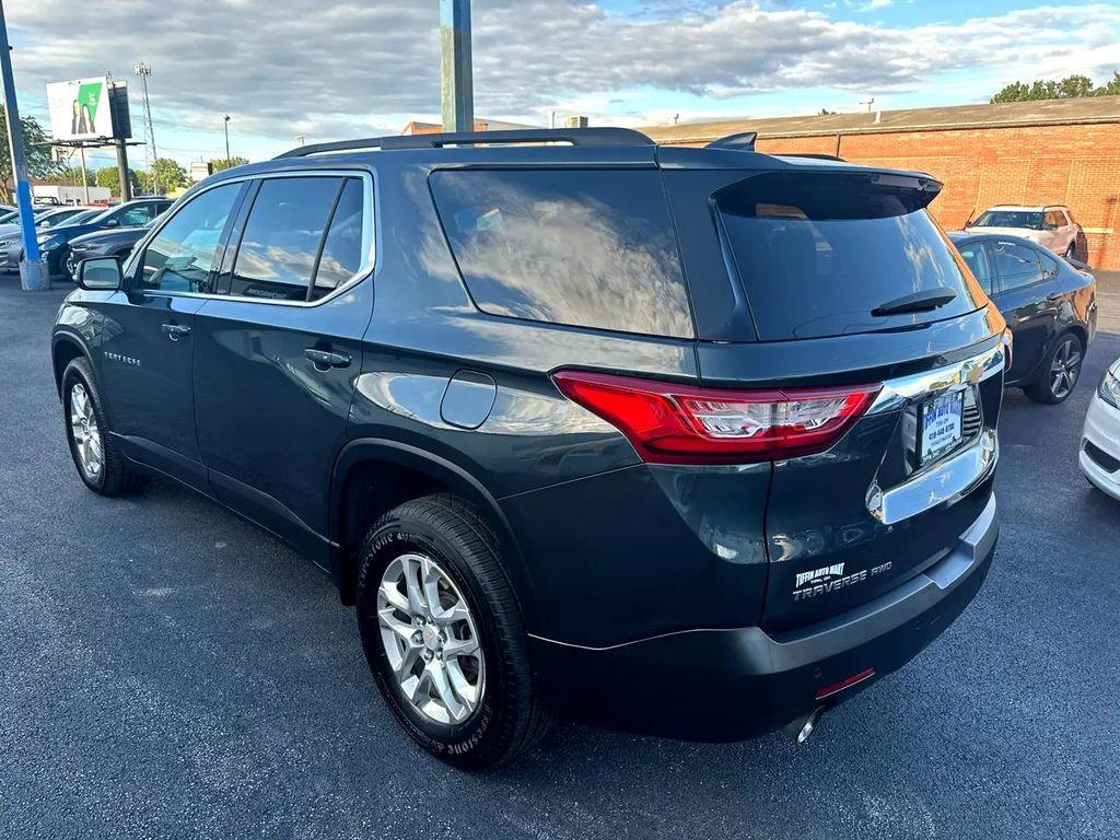 used 2021 Chevrolet Traverse car, priced at $27,960