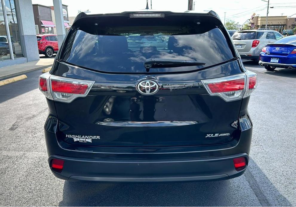 used 2015 Toyota Highlander car, priced at $23,280