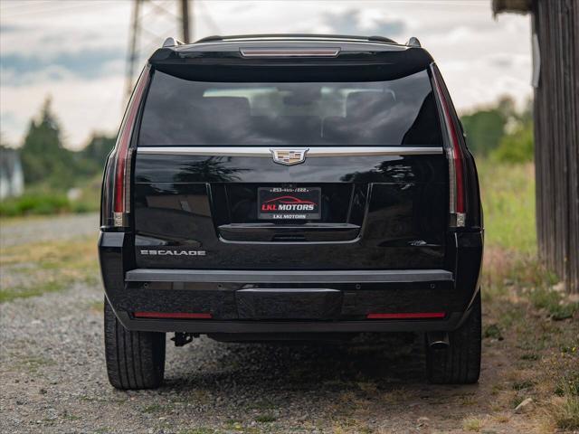 used 2017 Cadillac Escalade ESV car, priced at $32,950