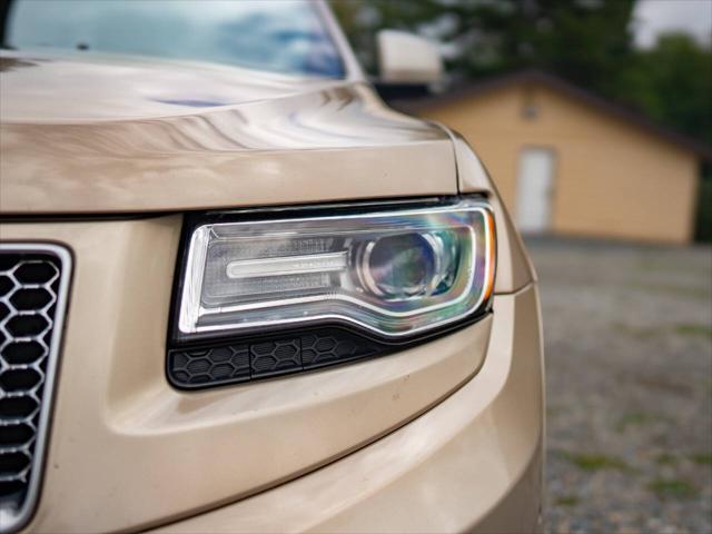 used 2015 Jeep Grand Cherokee car, priced at $17,950