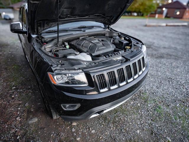 used 2015 Jeep Grand Cherokee car, priced at $18,950