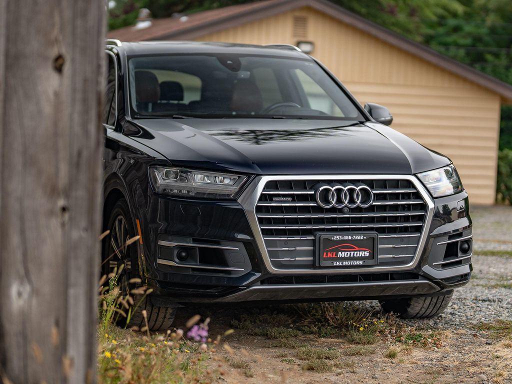 used 2017 Audi Q7 car, priced at $18,950