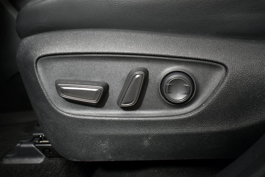used 2024 Toyota Highlander car, priced at $39,499