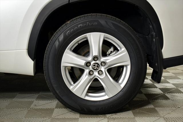 used 2023 Toyota Highlander Hybrid car, priced at $37,578