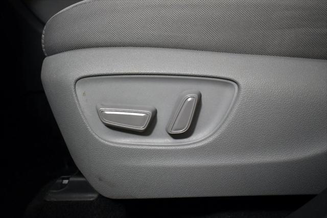 used 2023 Toyota Highlander Hybrid car, priced at $37,578