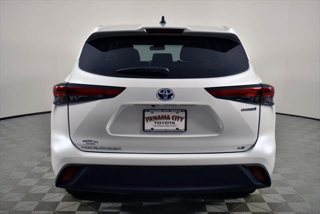 used 2023 Toyota Highlander Hybrid car, priced at $37,578