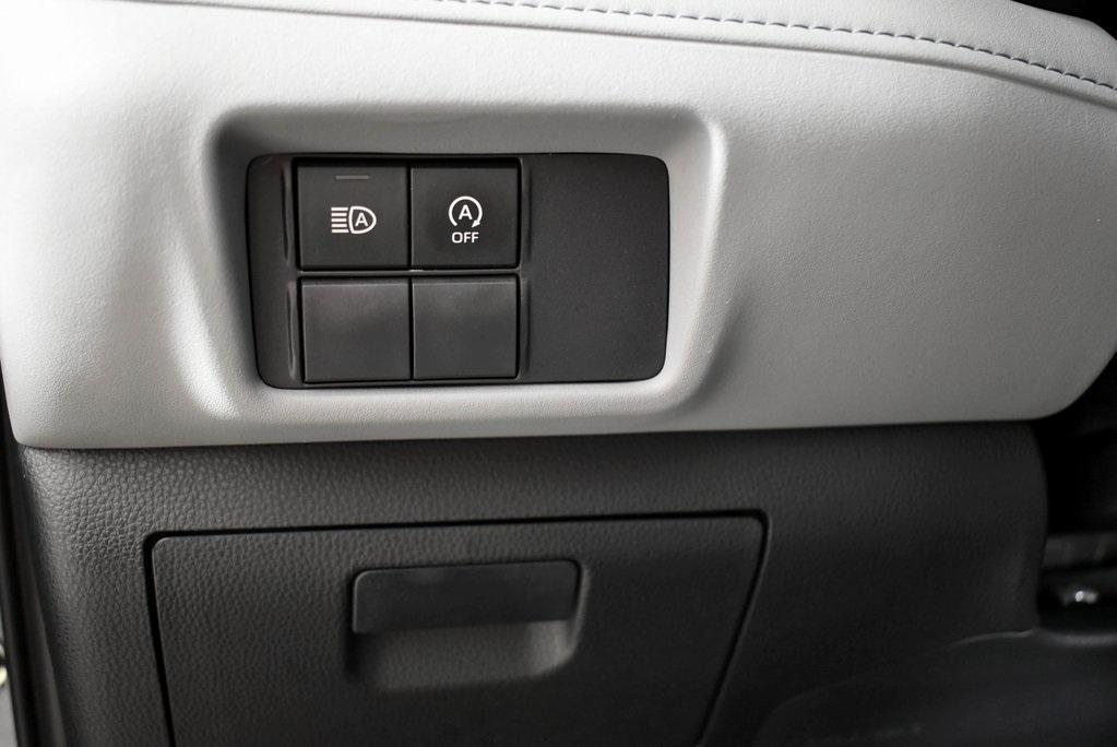 used 2023 Toyota Highlander car, priced at $43,488