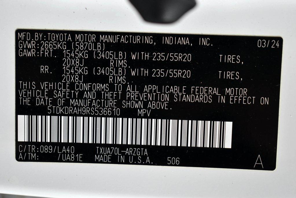 used 2024 Toyota Highlander car, priced at $47,499