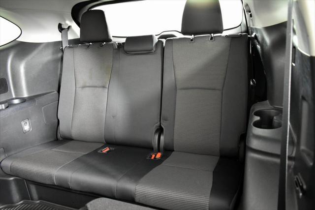 used 2022 Toyota Highlander car, priced at $28,796