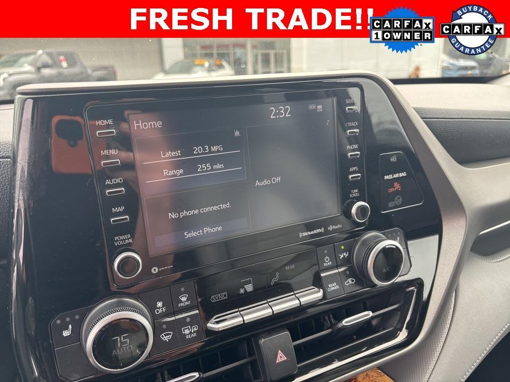 used 2021 Toyota Highlander car, priced at $37,932