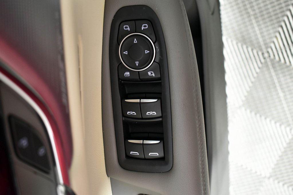 used 2020 Cadillac XT6 car, priced at $31,199