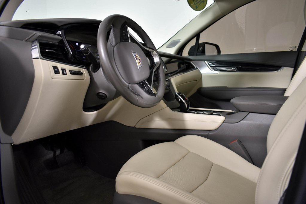 used 2020 Cadillac XT6 car, priced at $31,199