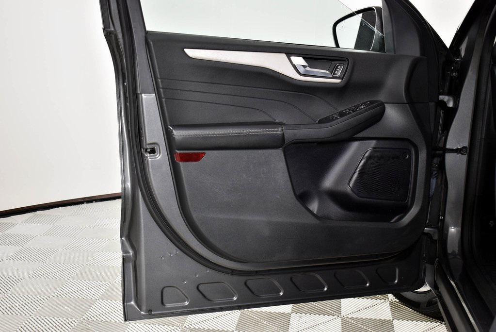 used 2022 Ford Escape car, priced at $22,822