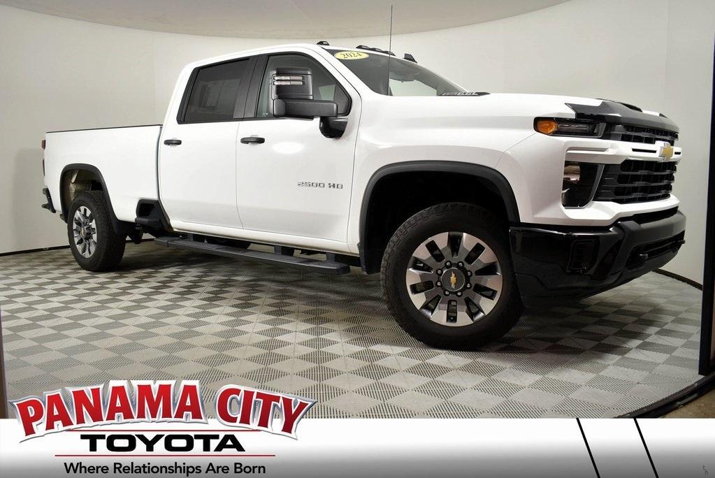 used 2024 Chevrolet Silverado 2500 car, priced at $50,484