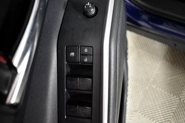 used 2021 Toyota Highlander car, priced at $25,683
