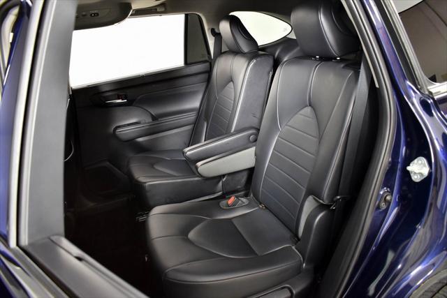 used 2021 Toyota Highlander car, priced at $25,683