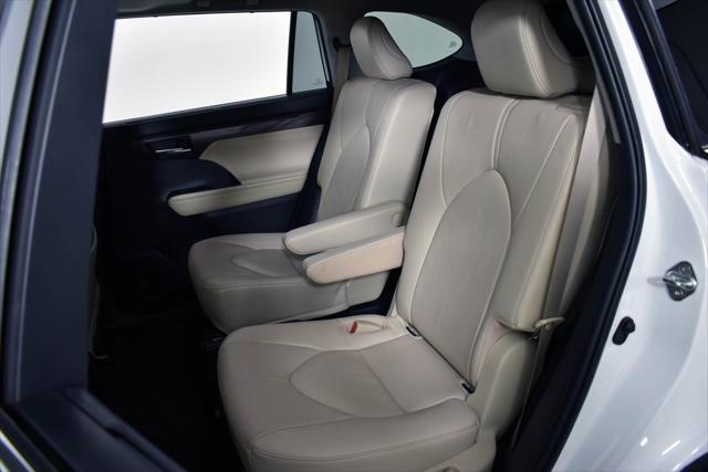 used 2023 Toyota Highlander car, priced at $48,320