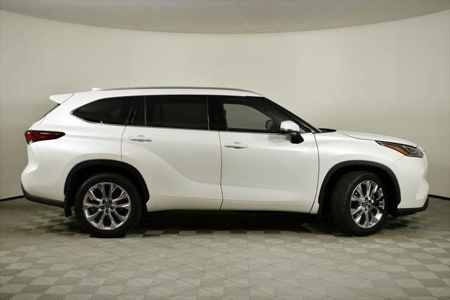 used 2023 Toyota Highlander car, priced at $48,320