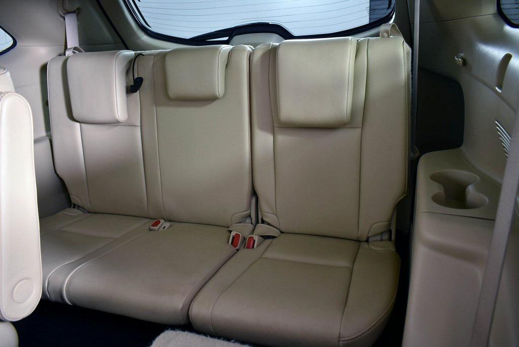 used 2019 Toyota Highlander car, priced at $24,998