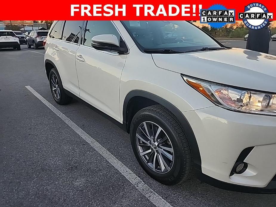 used 2019 Toyota Highlander car, priced at $29,298