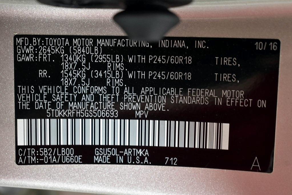 used 2016 Toyota Highlander car, priced at $23,488