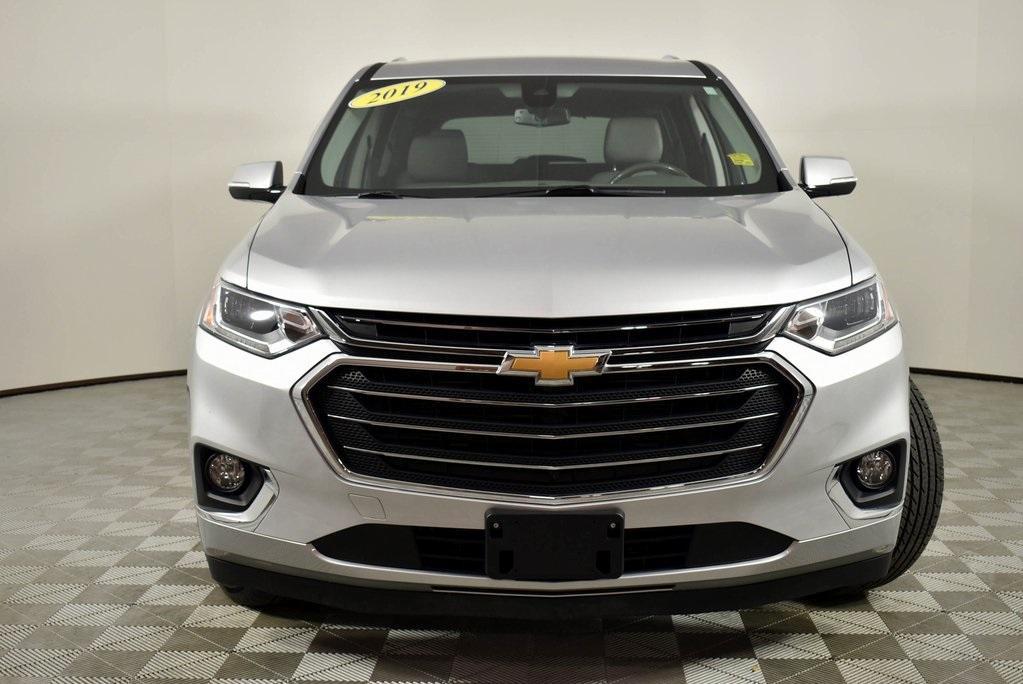 used 2019 Chevrolet Traverse car, priced at $27,997