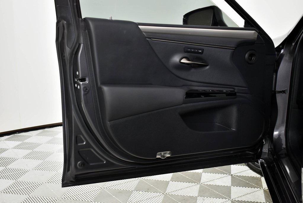 used 2023 Lexus ES 350 car, priced at $37,998
