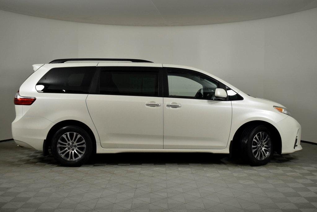 used 2020 Toyota Sienna car, priced at $30,887