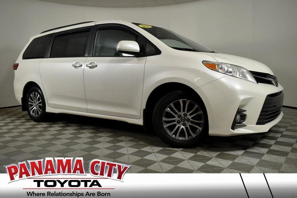 used 2020 Toyota Sienna car, priced at $30,887