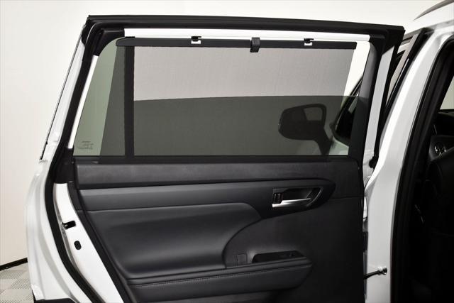 used 2025 Toyota Highlander car, priced at $48,845
